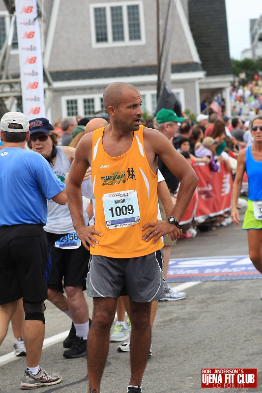 new_balance_falmouth_road_race f 8033